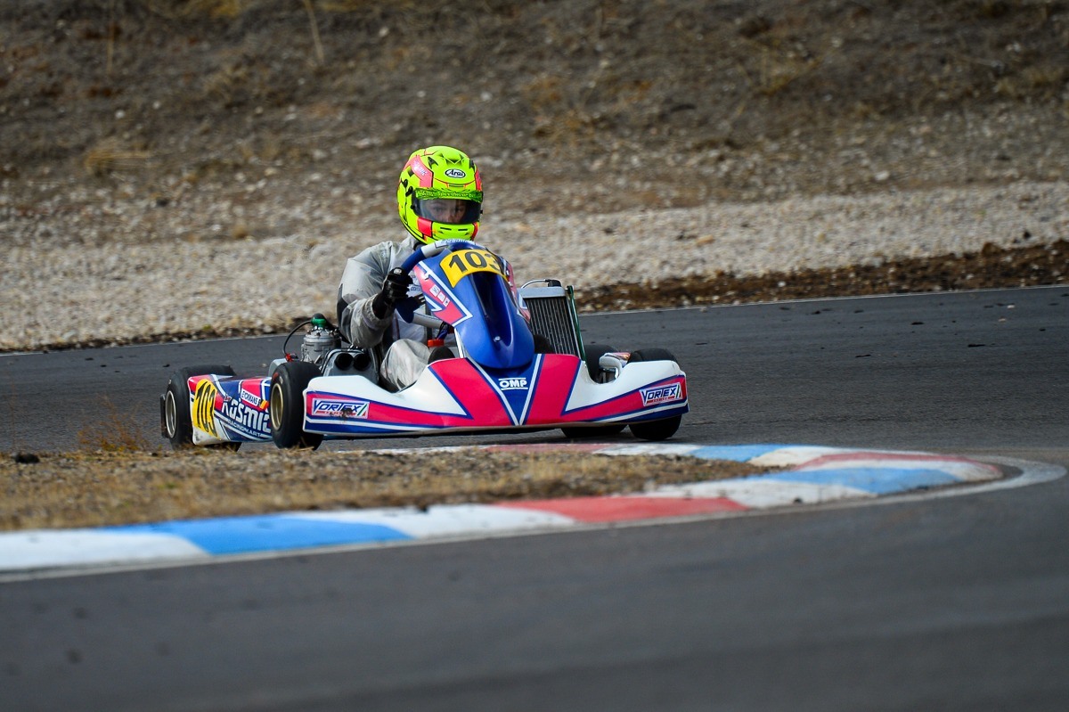 Kosmic Kart, welches im Kartteam verwendend wird.